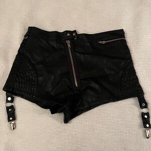 Dolls Kill Faux Leather Shorts Sz XL